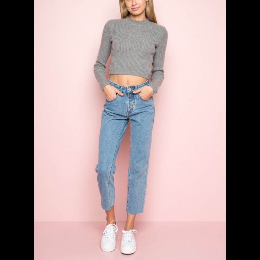 NWT Brandy Melville Millie Medium Wash Jeans